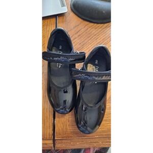 Danskin Freestyle Patent‎ Black Tap Dance Shoes Girls Size 9